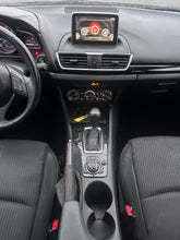 Load image into Gallery viewer, 2015 Mazda Mazda 3i Touring
