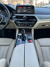 Load image into Gallery viewer, 2017 BMW 540 x-drive
