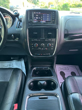 Load image into Gallery viewer, 2016 Dodge Grand Caravan SXT
