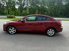 Load image into Gallery viewer, 2010 Mazda Mazda 3i
