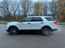 Load image into Gallery viewer, 2018 Ford Explorer Sport
