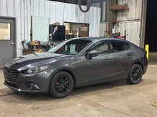 Load image into Gallery viewer, 2015 Mazda Mazda 3 Touring
