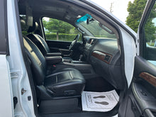 Load image into Gallery viewer, 2015 Nissan Armada SV AWD
