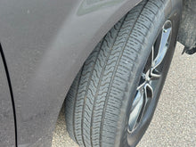 Load image into Gallery viewer, 2016 Dodge Grand Caravan SXT
