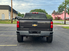 Load image into Gallery viewer, 2015 Chevrolet Silverado 1500 LT

