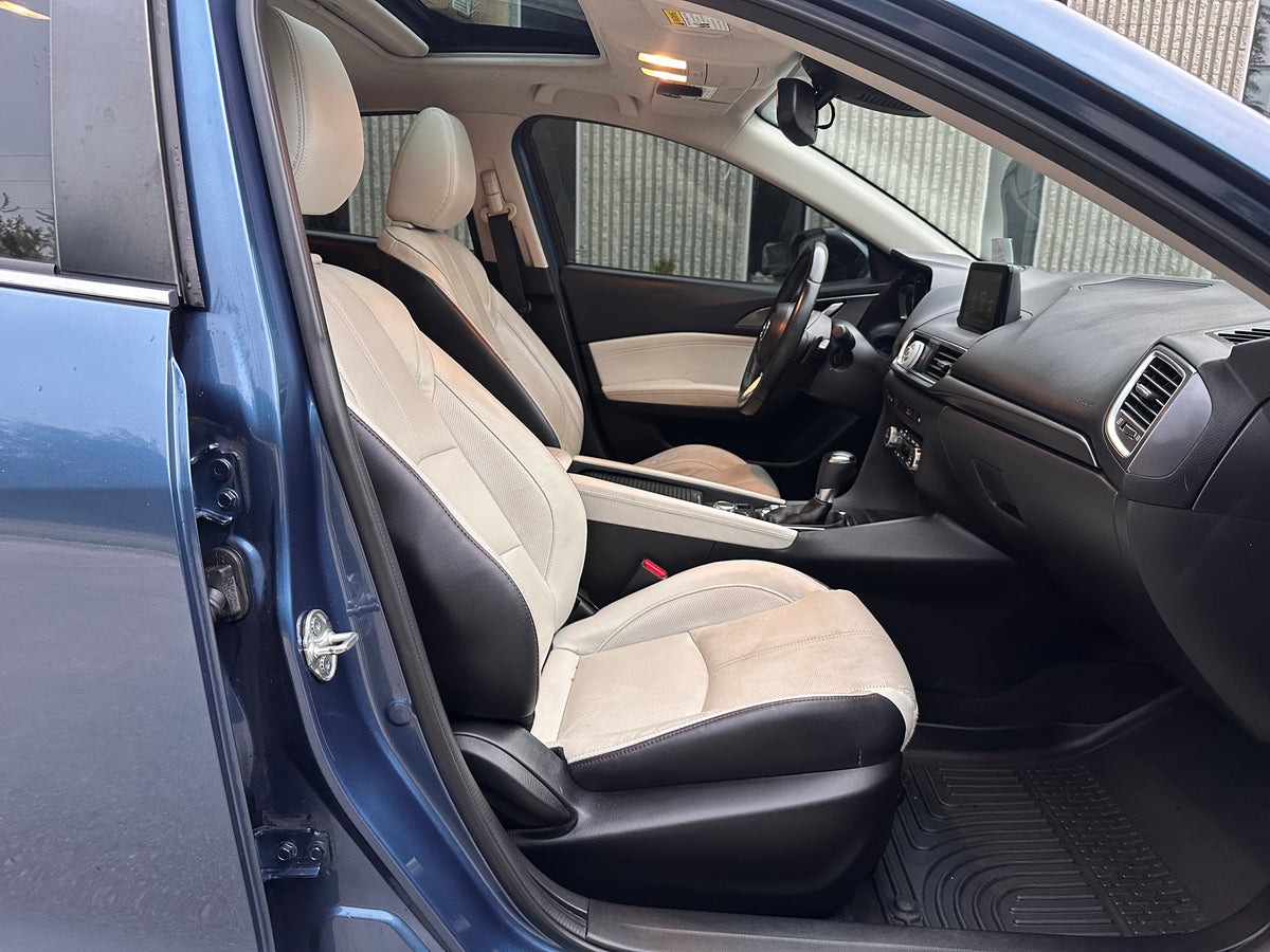 2017 Mazda 3 S Grand Touring