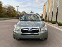 Load image into Gallery viewer, 2015 Subaru Forester 2.5i
