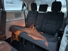 Load image into Gallery viewer, 2019 Dodge Grand Caravan SE
