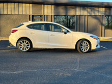 Load image into Gallery viewer, 2017 Mazda 3 Grand Touring
