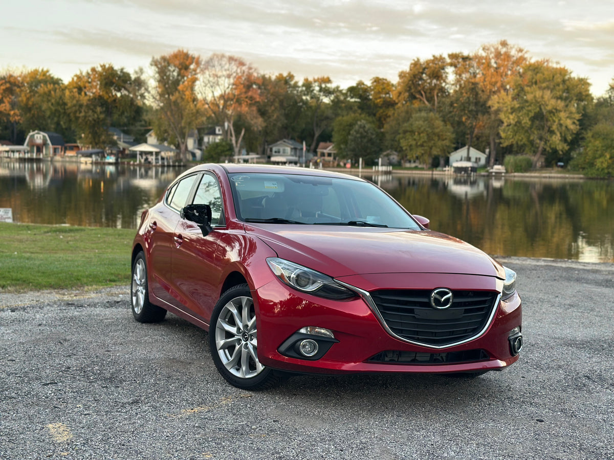 2015 Mazda Mazda 3S Grand Touring Hatchback