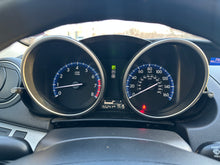 Load image into Gallery viewer, 2013 Mazda Mazda 3i Skyactive
