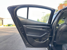 Load image into Gallery viewer, 2020 Mazda Mazda 3 Select

