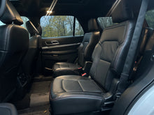 Load image into Gallery viewer, 2018 Ford Explorer Sport
