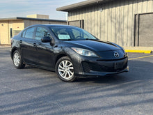 Load image into Gallery viewer, 2012 Mazda Mazda3i SV Grand Touring
