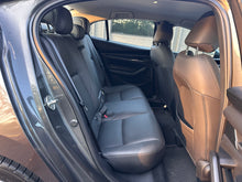 Load image into Gallery viewer, 2021 Mazda Mazda 3 AWD Select
