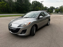 Load image into Gallery viewer, 2010 Mazda Mazda 3i sport
