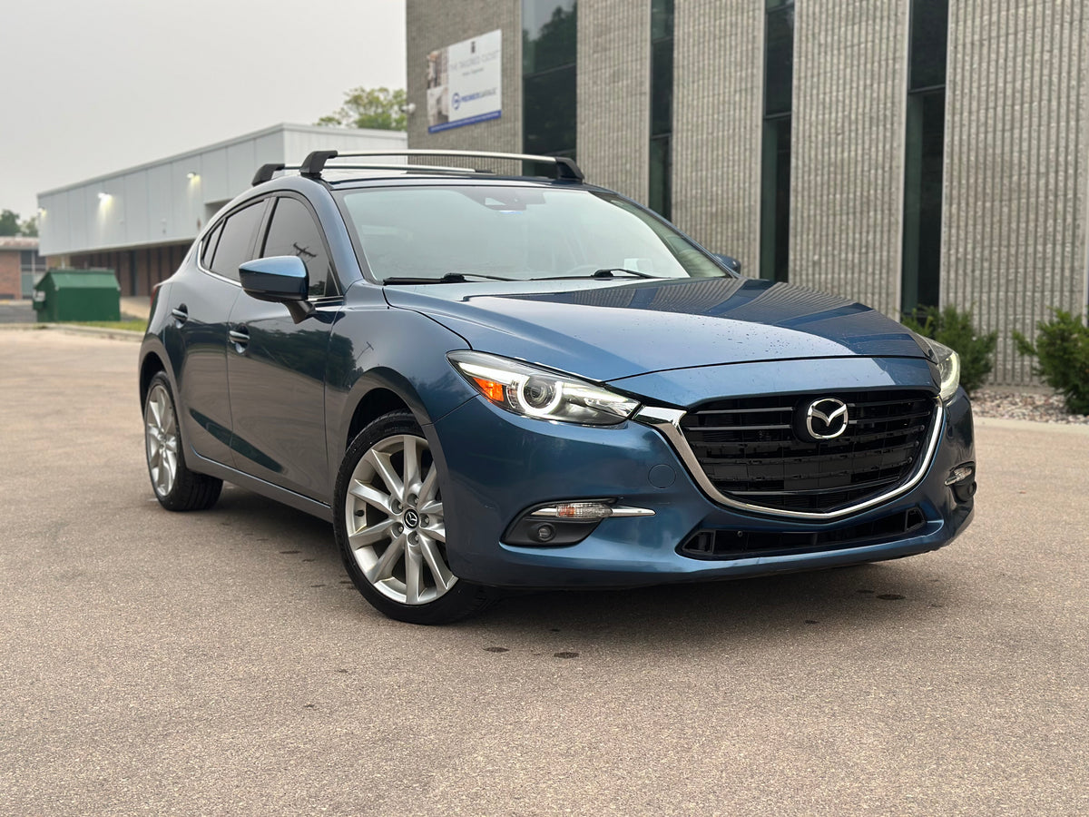 2017 Mazda 3 S Grand Touring