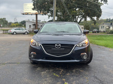 Load image into Gallery viewer, 2015 Mazda Mazda 3i Touring

