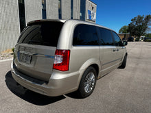 Load image into Gallery viewer, 2013 Chrysler Town and Country Touring L
