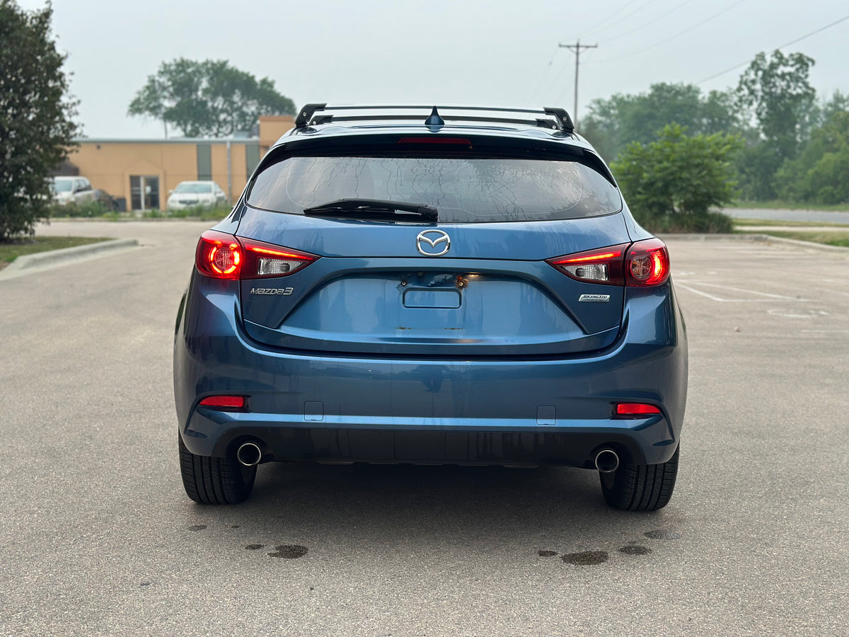 2017 Mazda 3 S Grand Touring