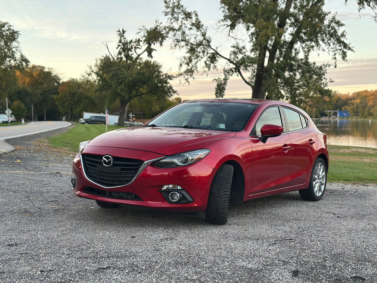 2015 Mazda Mazda 3S Grand Touring Hatchback