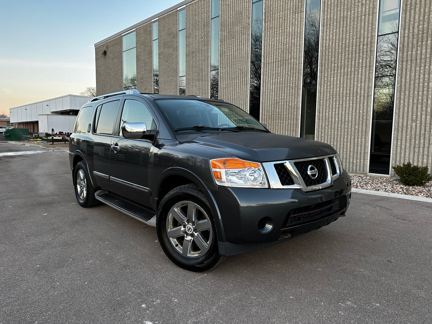 2010 Nissan Armada Platinum AWD