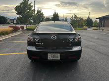 Load image into Gallery viewer, 2009 Mazda Mazda 3i Touring
