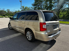 Load image into Gallery viewer, 2013 Chrysler Town and Country Touring L
