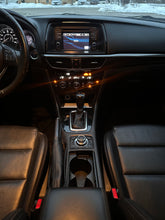 Load image into Gallery viewer, 2015 Mazda Mazda 6 Touring
