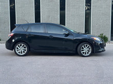 Load image into Gallery viewer, 2012 Mazda Mazda3S Hatchback

