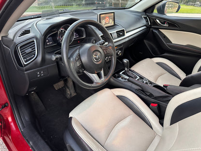 2015 Mazda Mazda 3S Grand Touring Hatchback