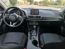 Load image into Gallery viewer, 2016 Mazda Mazda 3i
