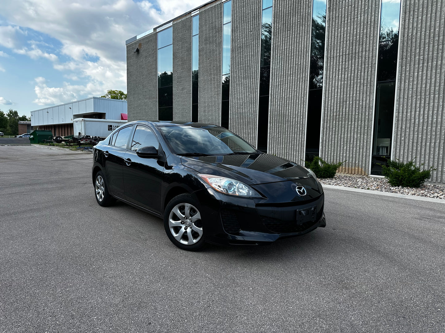 2013 Mazda Mazda 3i touring SkyActive