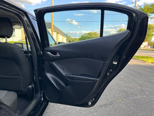 Load image into Gallery viewer, 2014 Mazda Mazda 3i Touring
