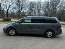 Load image into Gallery viewer, 2010 Honda Odyssey EX
