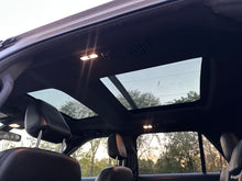 Load image into Gallery viewer, 2018 Ford Explorer Limited
