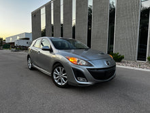 Load image into Gallery viewer, 2010 Mazda Mazda 3S Hatchback
