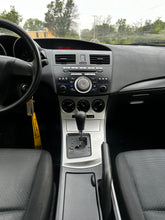 Load image into Gallery viewer, 2010 Mazda Mazda 3i sport
