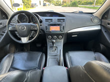 Load image into Gallery viewer, 2013 Mazda Mazda 3i SV Grand Touring

