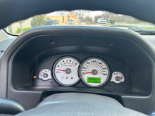 Load image into Gallery viewer, 2007 Ford Escape XLT
