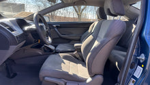 Load image into Gallery viewer, 2011 Honda Civic Coupe LX
