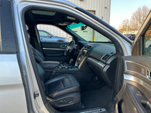 Load image into Gallery viewer, 2016 Ford Explorer Sport
