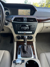 Load image into Gallery viewer, 2014 Mercedes Benz C300 4Matic
