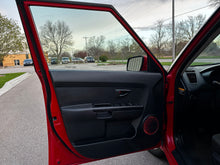 Load image into Gallery viewer, 2010 Kia Soul +
