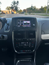 Load image into Gallery viewer, 2014 Dodge Grand Caravan RT
