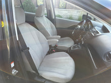 Load image into Gallery viewer, 2012 Mazda Mazda5

