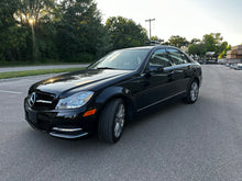 Load image into Gallery viewer, 2014 Mercedes Benz C300 4Matic
