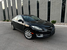 Load image into Gallery viewer, 2011 Mazda Mazda 6i
