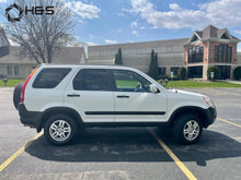 Load image into Gallery viewer, 2003 Honda Cr-V
