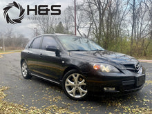 Load image into Gallery viewer, 2007 Mazda Mazda3S Grand Touring Hatchback
